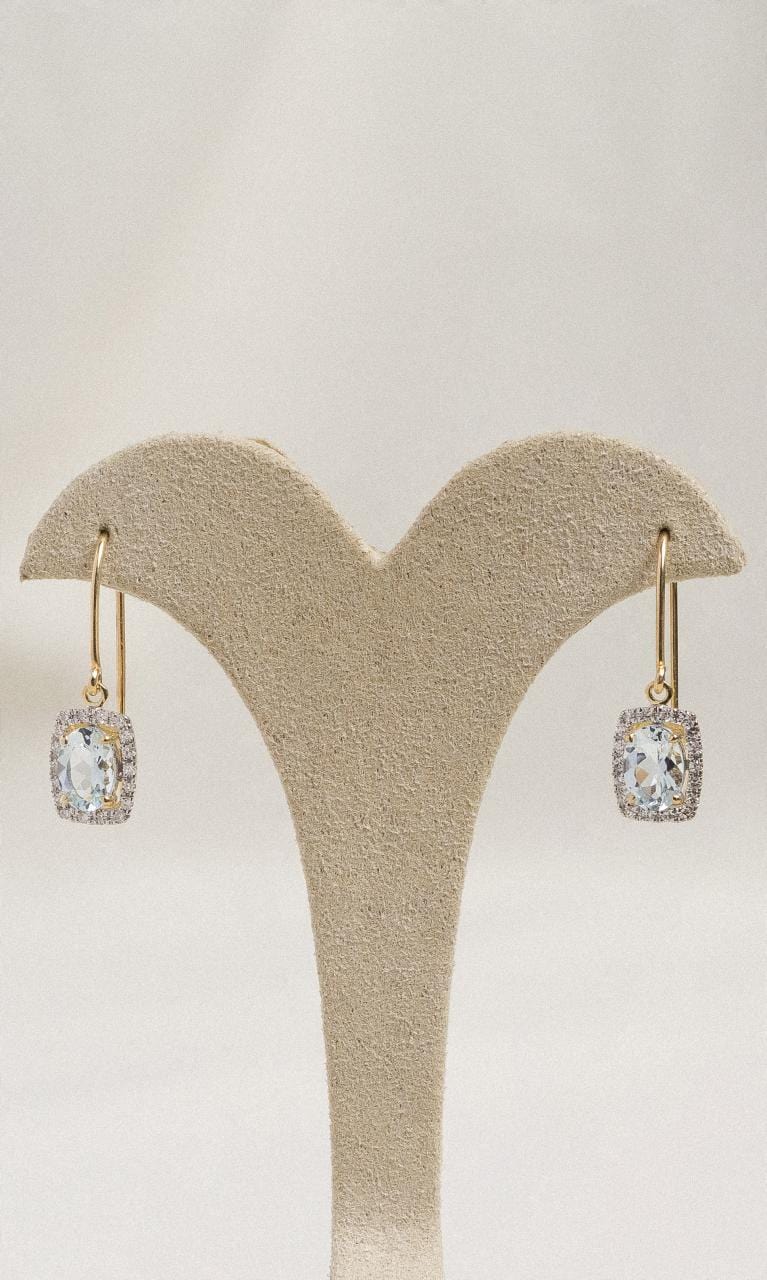 Hogans Family Jewellers 9K YG Oval Cut Aquamarine Drop Earrings