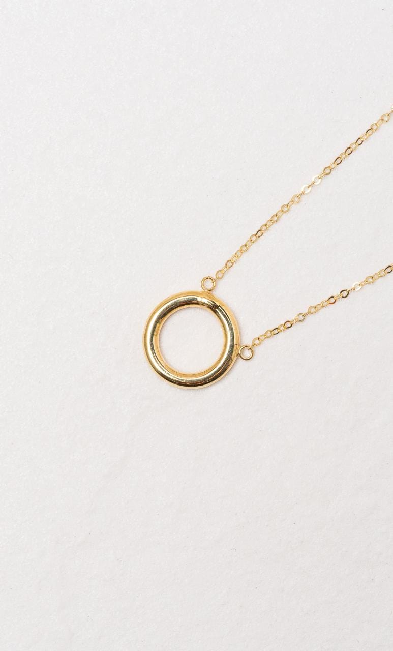 Hogans Family Jewellers 9K YG Single Circular Necklace