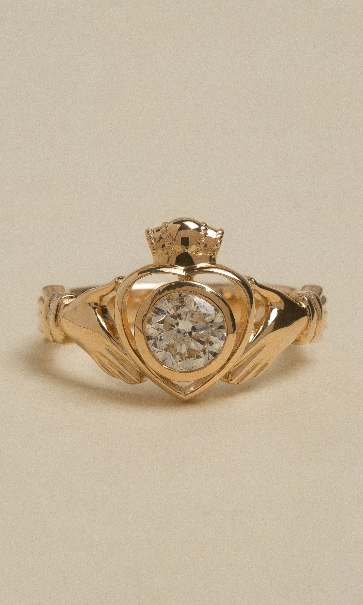 Hogans Family Jewellers Bespoke 18K Diamond Claddagh Ring