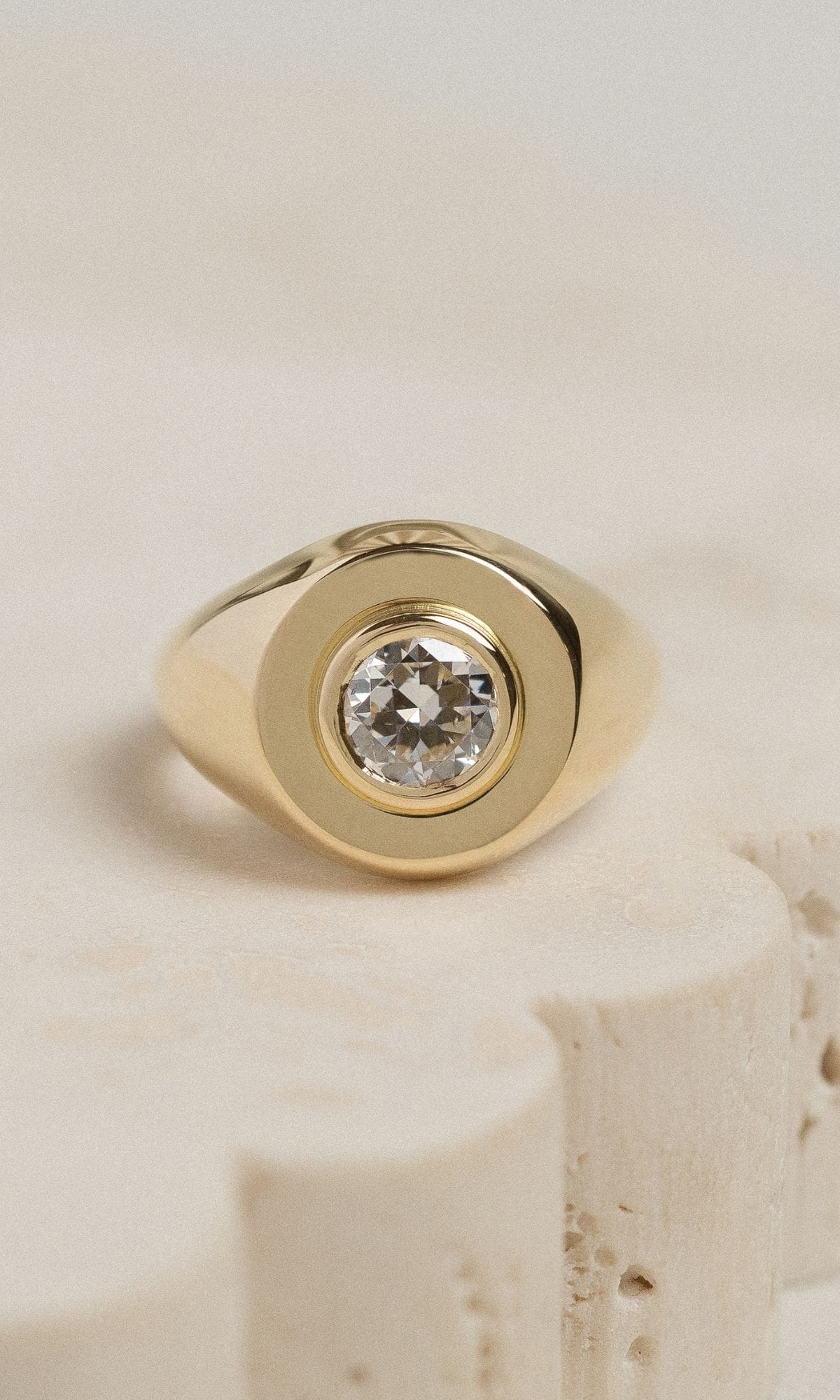Hogans Family Jewellers Bespoke 18K YG Bezel Diamond Ring
