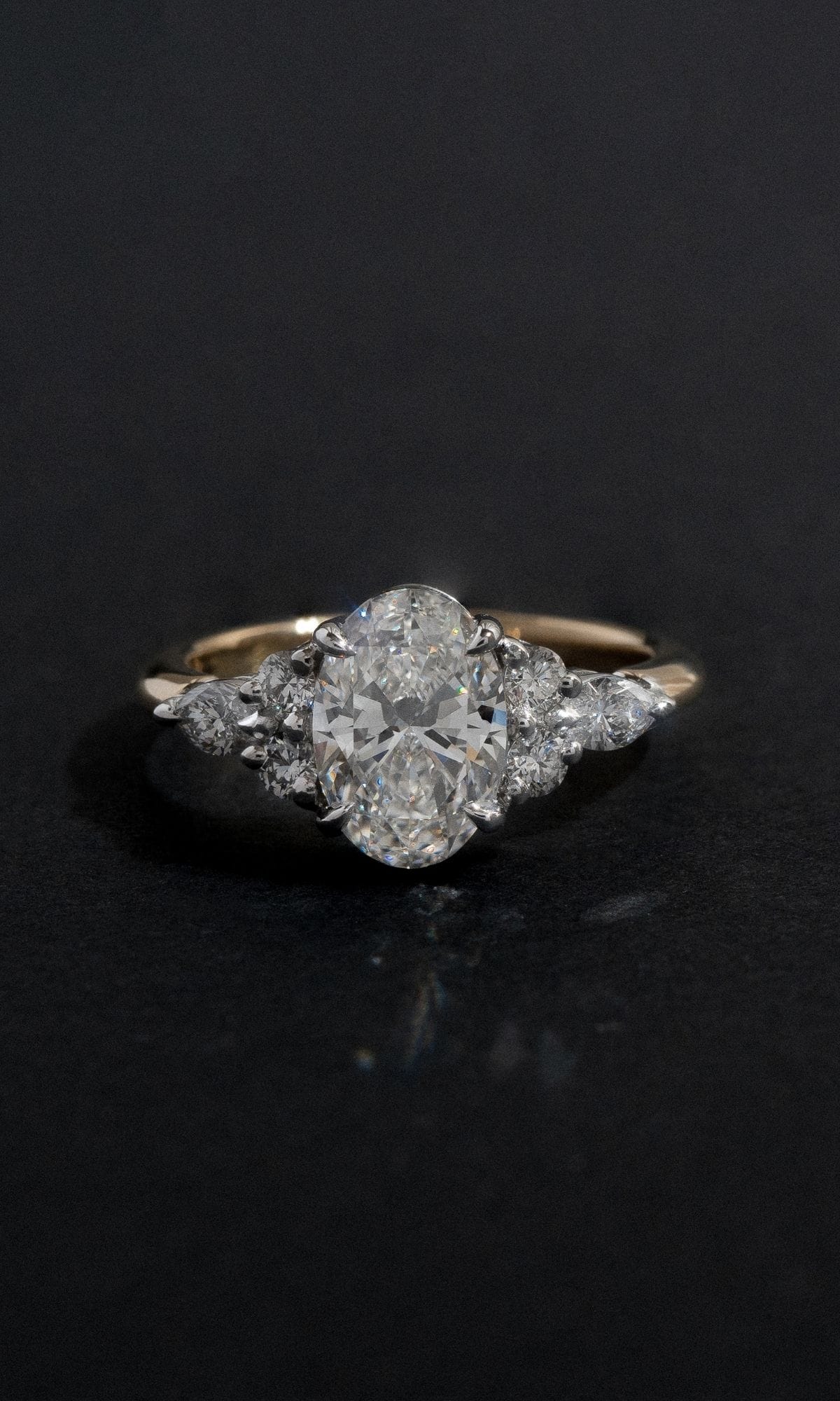 Hogans Family Jewellers Bespoke 18K YWG Diamond Cluster Ring