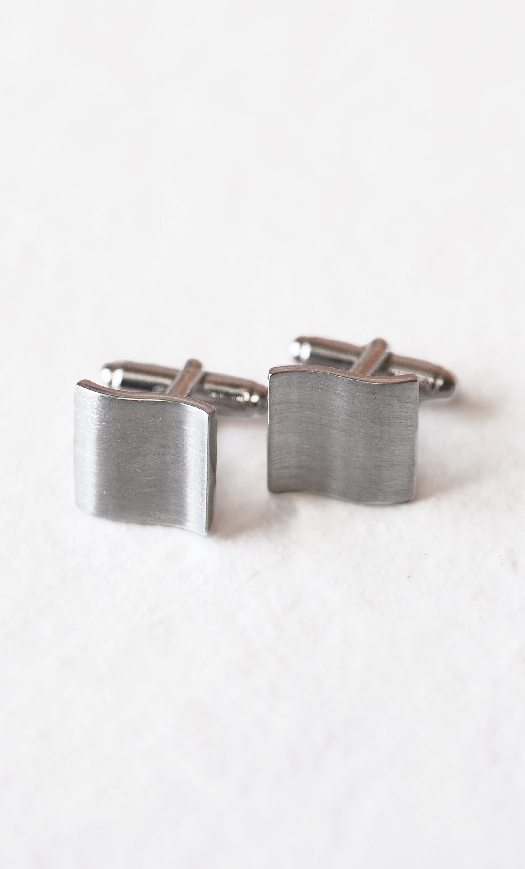 Hogans Family Jewellers Brushed Sterling Silver Wave Cufflinks