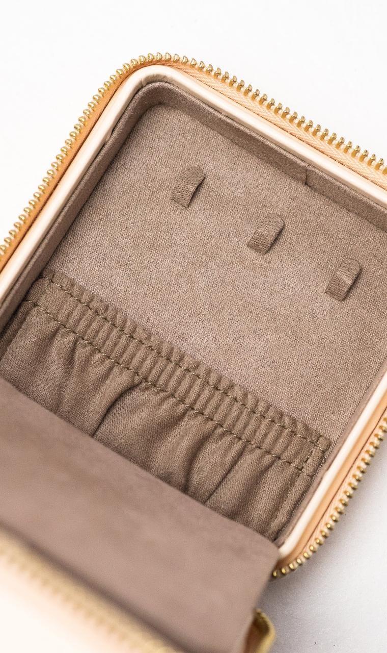 Hogans Family Jewellers Caroline Zip Travel Case Ivory