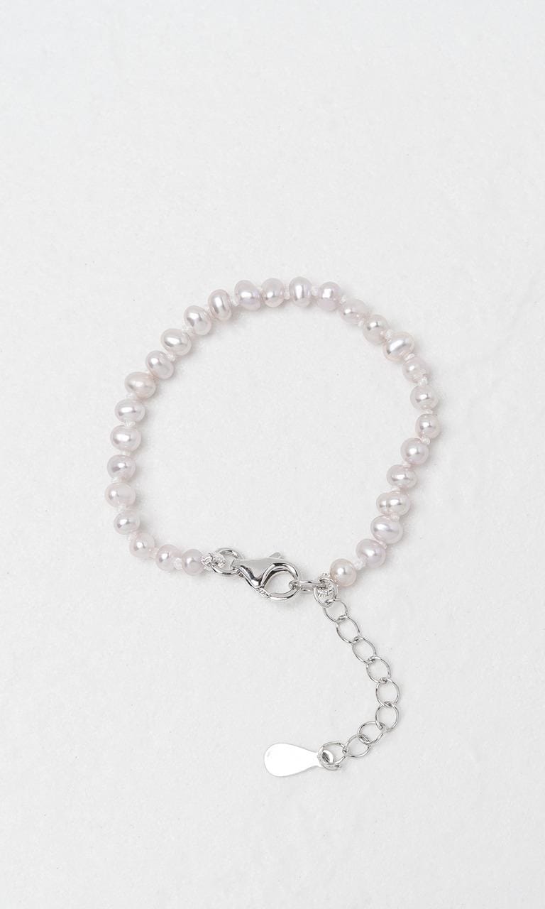 Hogans Family Jewellers Sterling Silver 3-3.5mm Freshwater Pearl Baby Bracelet