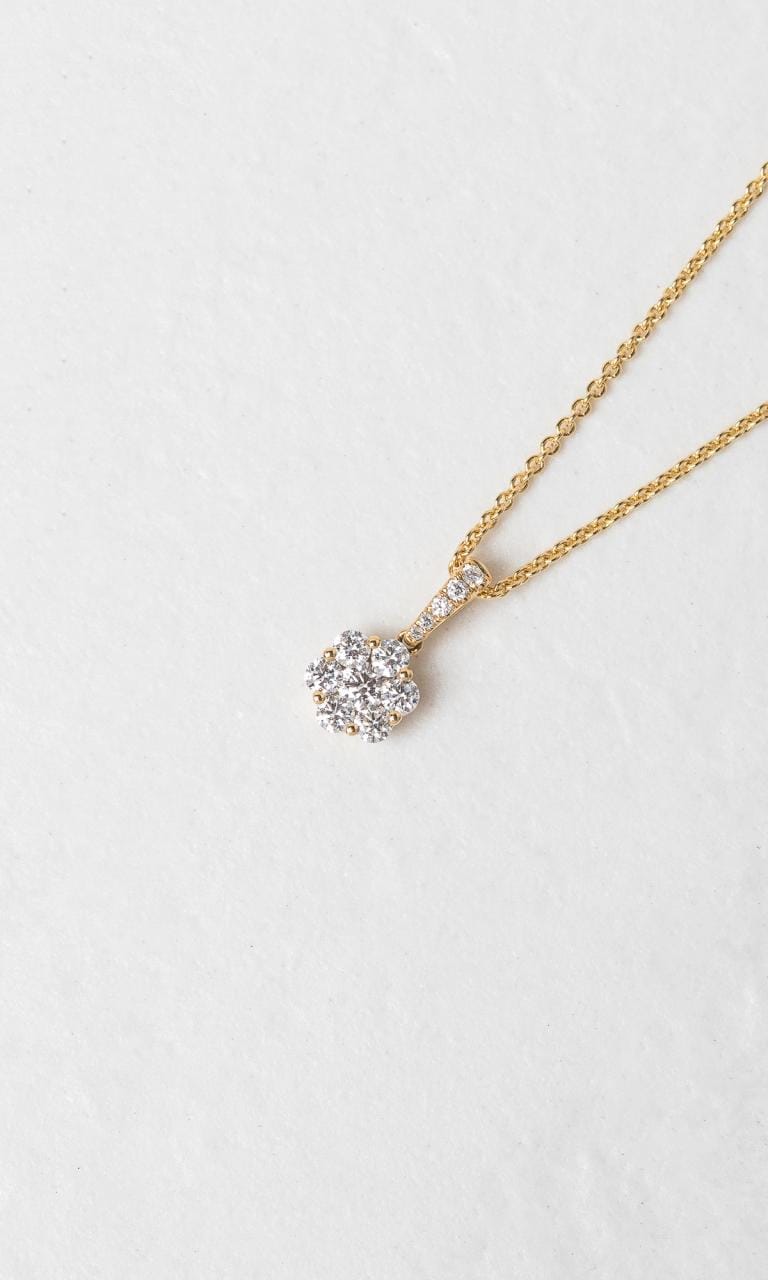 18K YG 0.34ct TDW Round Brilliant Cut Diamond Flower Cluster Pendant
